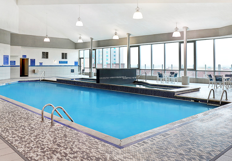 - Embassy Suites by Hilton Niagara Falls - Fallsview Hotel, Canada